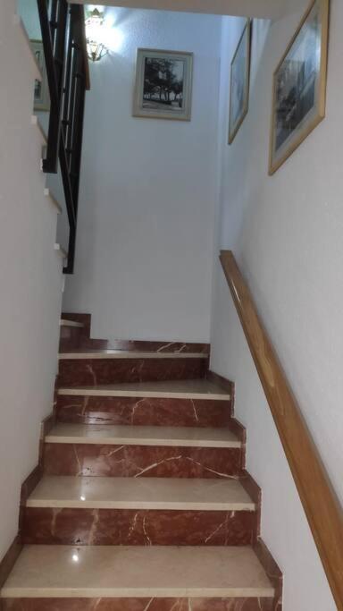 Duplex San Lorenzo 2 Parking Gratuitos Y Piscina Хаэн Экстерьер фото